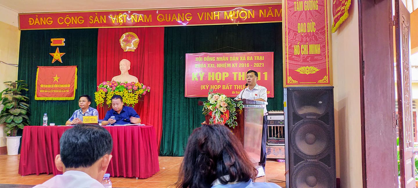 Kỳ họp thứ 11 HĐND xã Ba Trại: Kiện toàn chức danh Chủ tịch HĐND, Phó Chủ tịch UBND xã